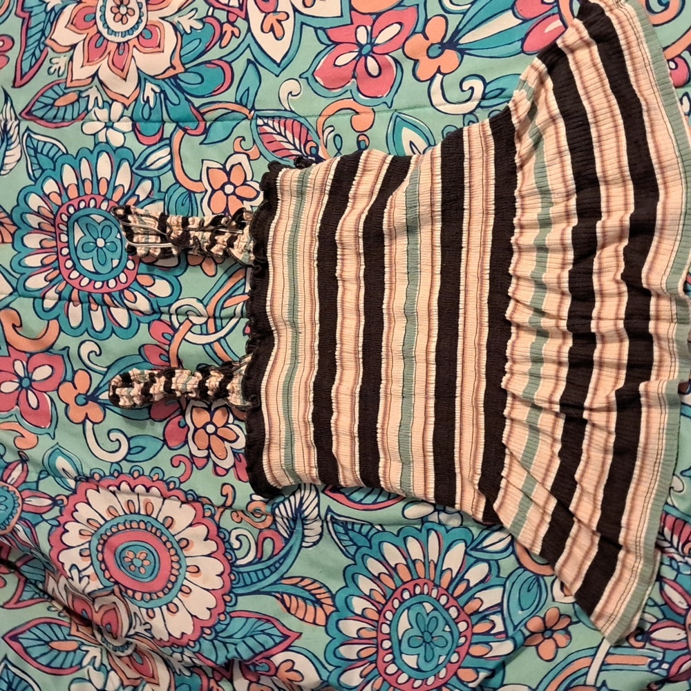 Slim and flowy shirt
